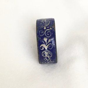 Vintage Blue & White Floral Enamel Austrian Band Ring 6.5